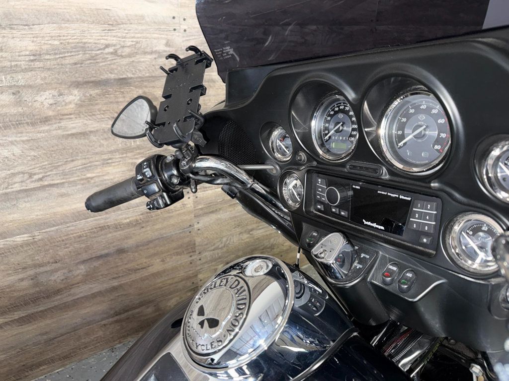 2011 Harley-Davidson FLHTK Electra Glide Ultra Limited LOW MILES! - 23007761 - 8