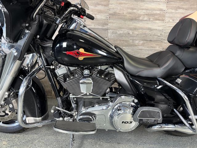 2011 Harley-Davidson FLHTP Police Electra Glide SUPER CLEAN! - 23053327 - 13