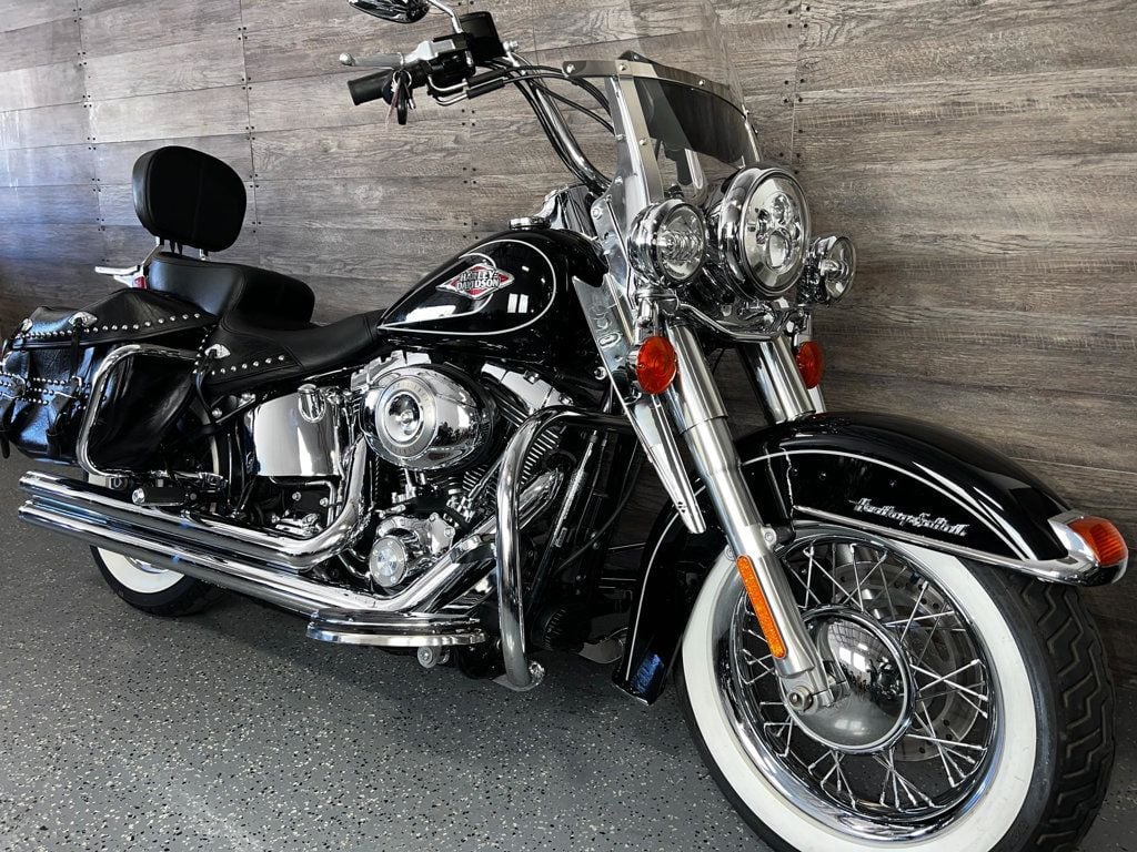 2011 Harley-Davidson FLSTC Heritage Softail Classic LOW MILES! - 22780100 - 1