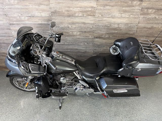 2011 Harley-Davidson FLTRUSE CVO Road Glide Custom SUPER CLEAN! - 23023120 - 15