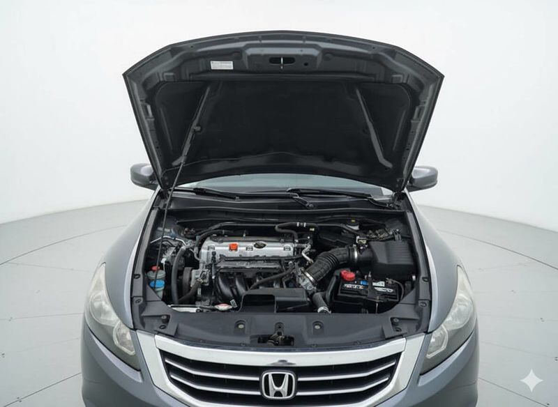 2011 Honda Accord Reliable & Comfortable - Smooth Ride - EX-L Trim - 22847731 - 9