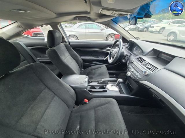 2011 Honda Accord Coupe 2dr I4 Automatic EX - 23075814 - 6