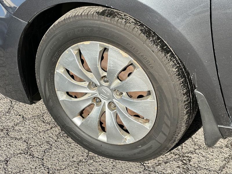 2011 Honda Accord Sedan 4dr I4 Automatic LX - 22973345 - 10