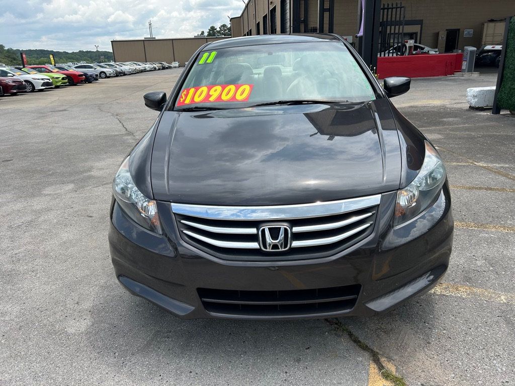 2011 Honda Accord LX photo 2