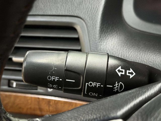 2011 Honda Accord Sedan 4dr V6 Automatic EX-L - 22973850 - 37