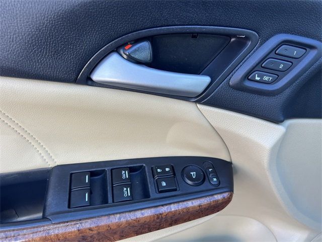 2011 Honda Accord Sedan 4dr V6 Automatic EX-L - 22927874 - 10