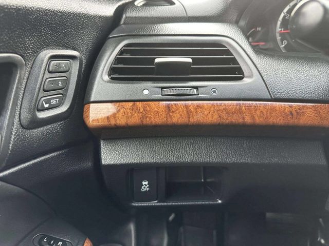 2011 Honda Accord Sedan 4dr V6 Automatic EX-L w/Navi - 23023449 - 22