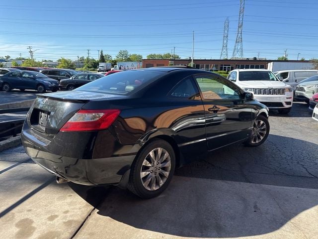 2011 Honda Civic Coupe 2dr Automatic EX-L - 23035489 - 5