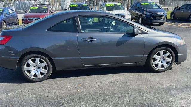 2011 Honda Civic Coupe 2dr Automatic LX - 22997154 - 8