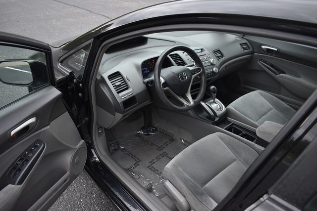 2011 Honda Civic Sedan 4dr Automatic LX - 22938526 - 12