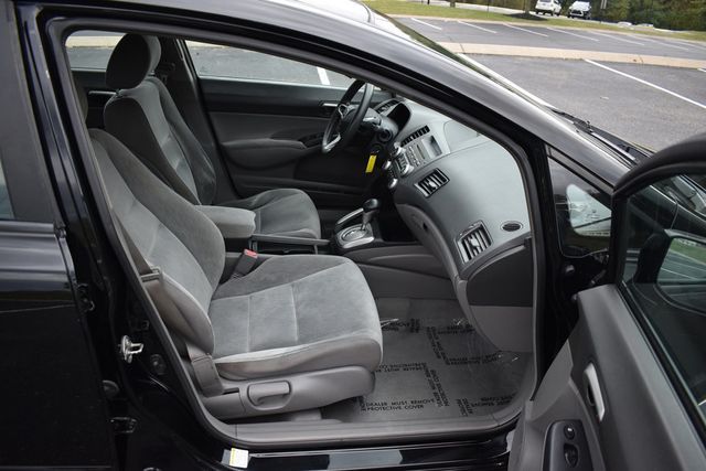 2011 Honda Civic Sedan 4dr Automatic LX - 22938526 - 14