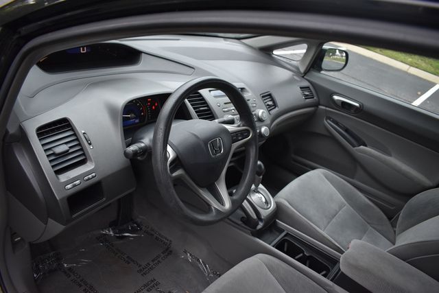 2011 Honda Civic Sedan 4dr Automatic LX - 22938526 - 1