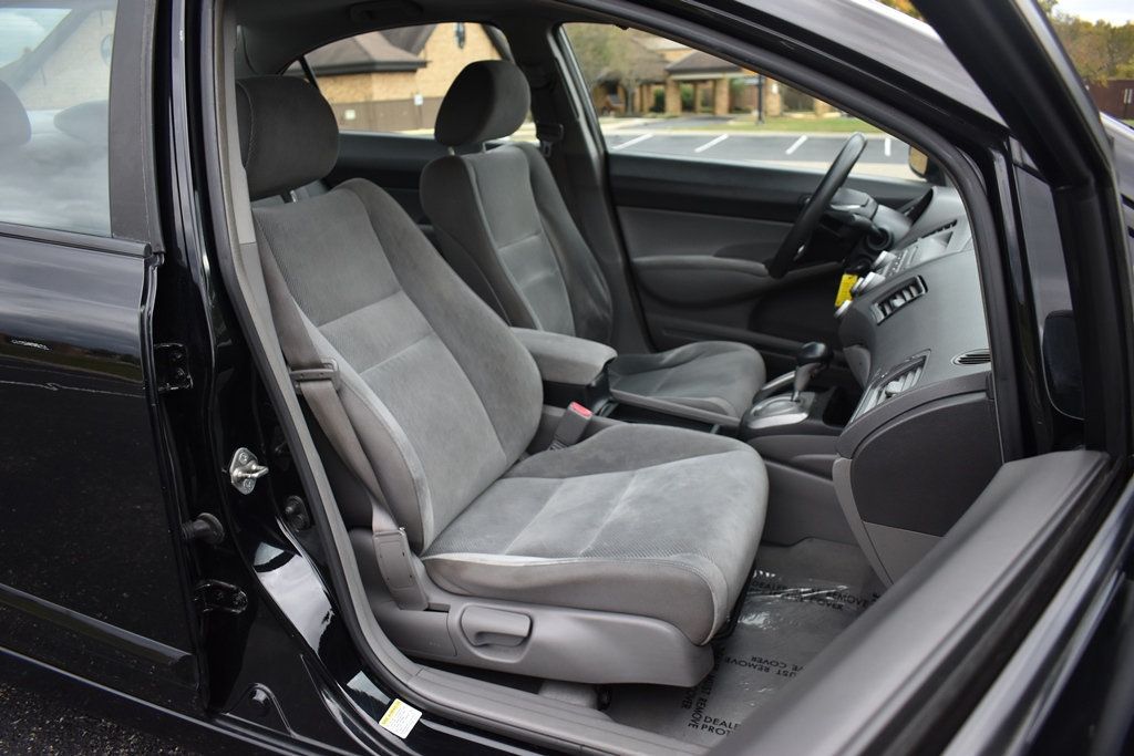 2011 Honda Civic LX photo 2