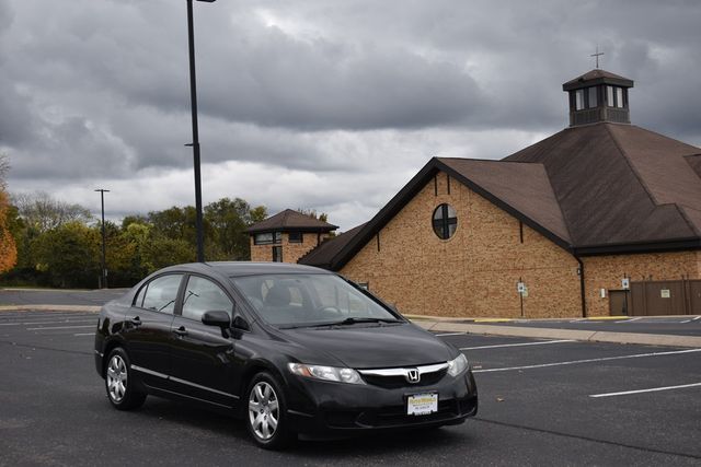 2011 Honda Civic Sedan 4dr Automatic LX - 22938526 - 31