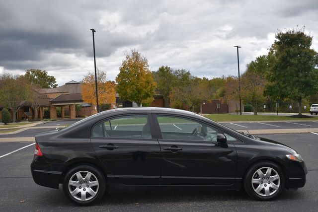 2011 Honda Civic Sedan 4dr Automatic LX - 22938526 - 32