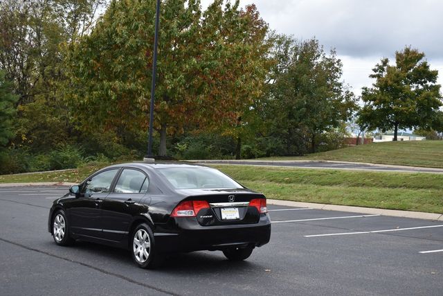 2011 Honda Civic Sedan 4dr Automatic LX - 22938526 - 37