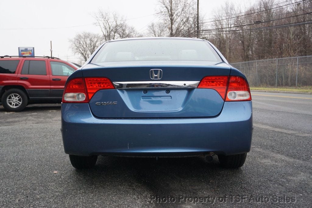 2011 Honda Civic Sedan 4dr Automatic LX - 22704432 - 5