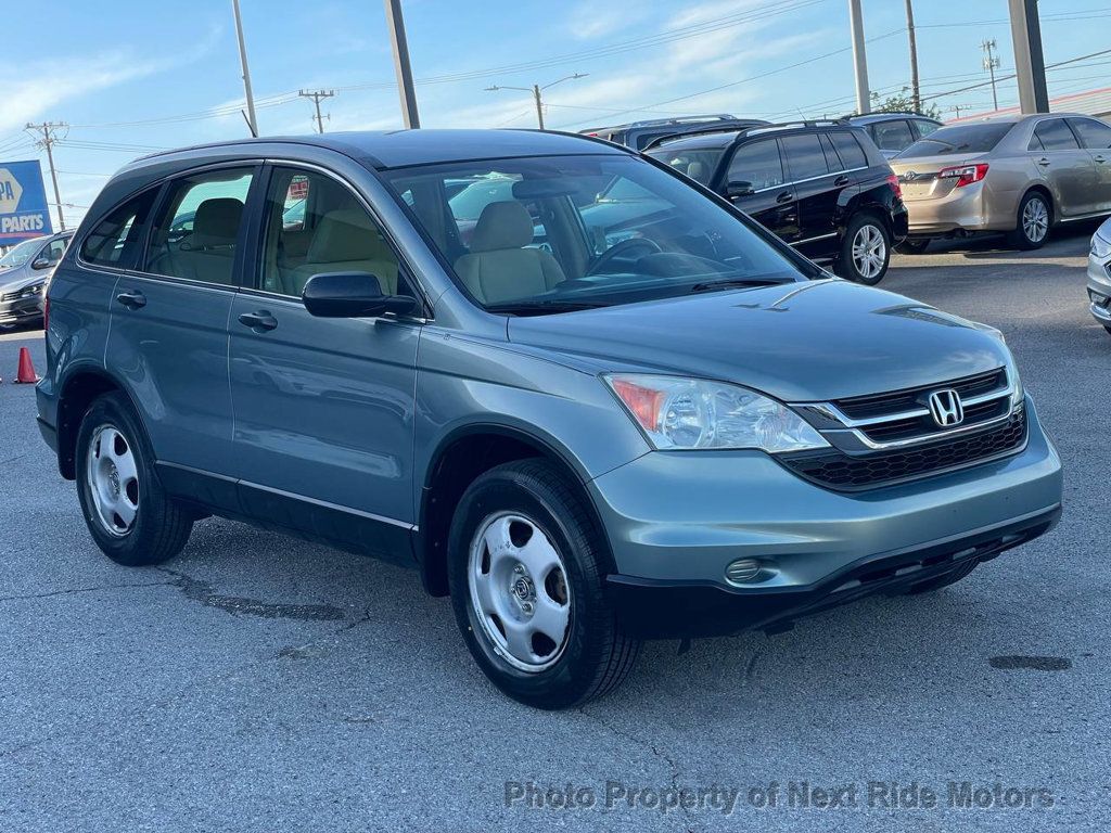 2011 Honda CR-V LX photo 4