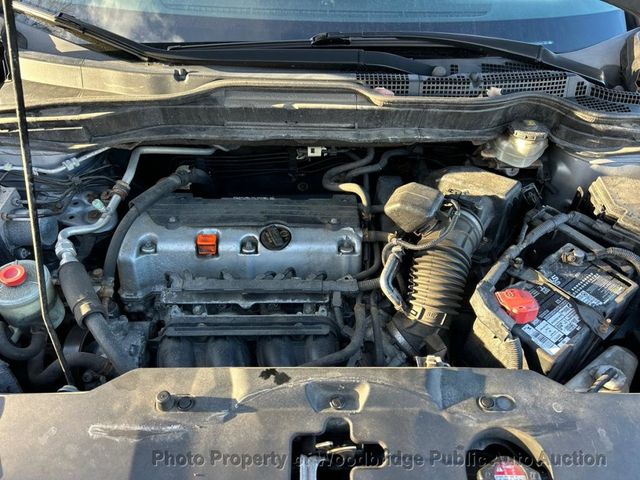 2011 Honda CR-V 4WD 5dr SE - 22963444 - 14