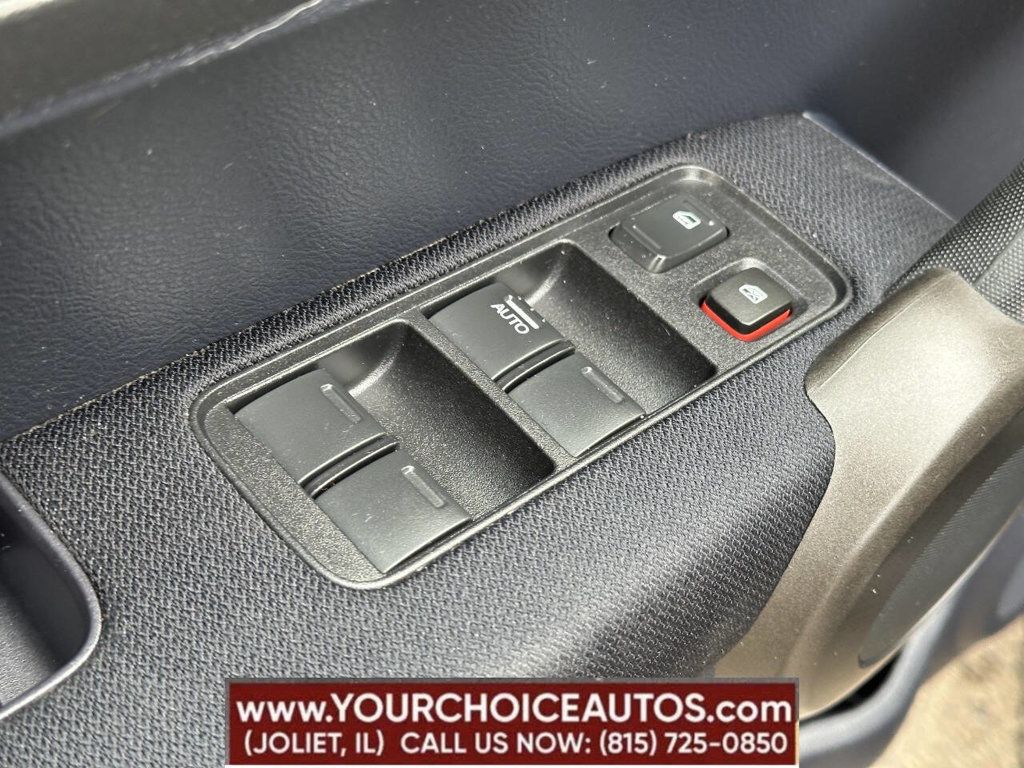 2011 Honda CR-V 4WD 5dr SE - 22817555 - 10