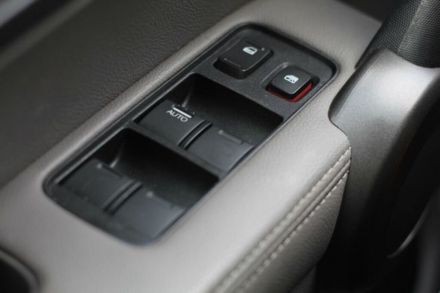 2011 Honda CR-V AWD EXL LEATHER, & MOONROOF - 22983241 - 19