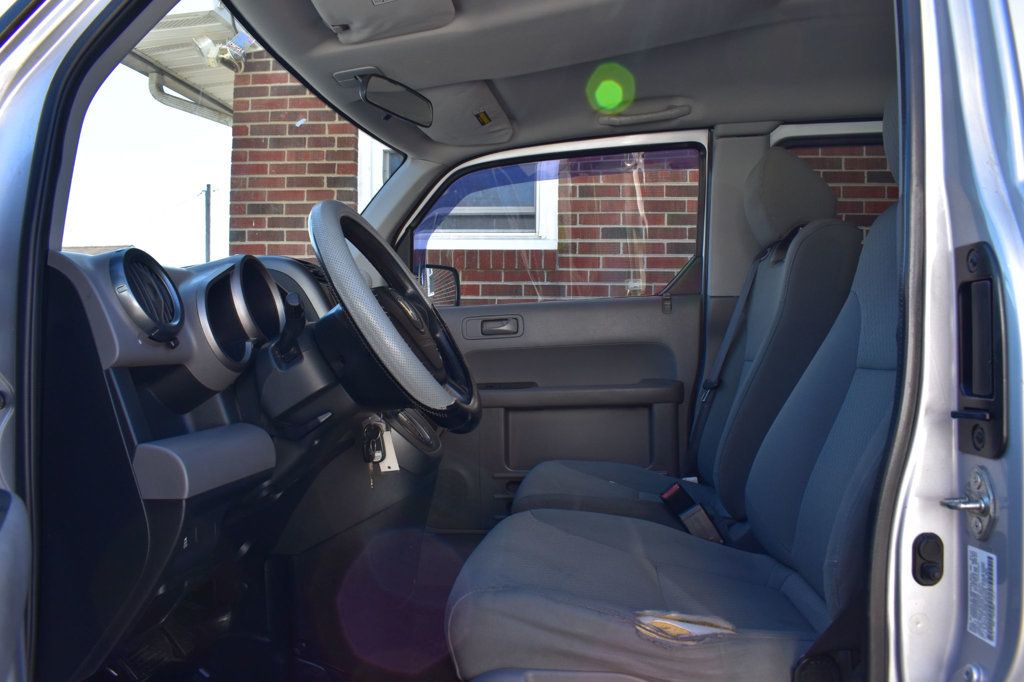 2011 Honda Element 4WD 5dr LX - 22997448 - 11