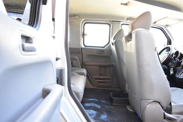 2011 Honda Element 4WD 5dr LX - 22997448 - 17