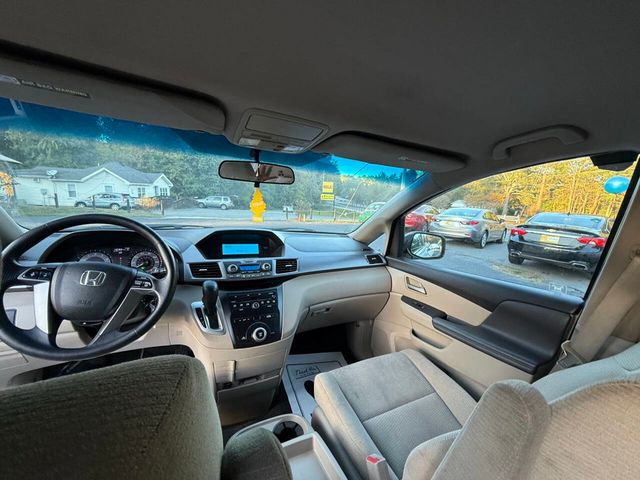 2011 Honda Odyssey 5dr EX - 22930855 - 6