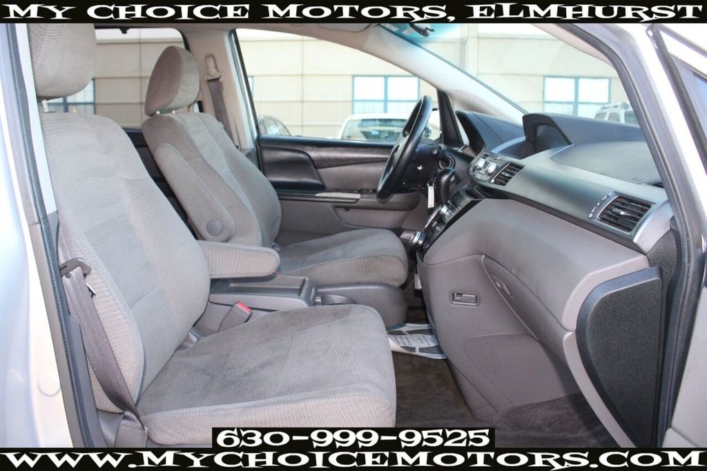 2011 Honda Odyssey 5dr EX - 21695264 - 11