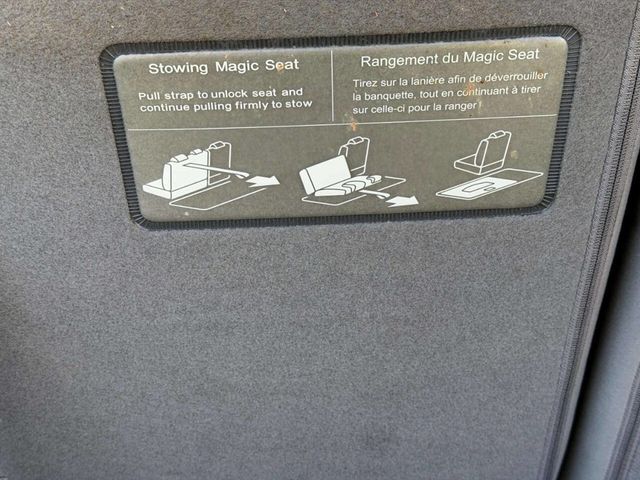 2011 Honda Odyssey 5dr EX - 22991135 - 7