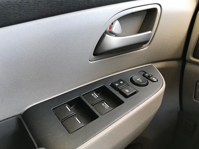 2011 Honda Odyssey 5dr EX-L - 18046377 - 7