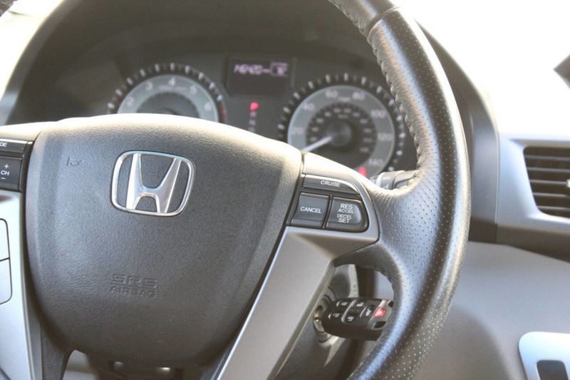 2011 Honda Odyssey 5dr EX-L - 22912356 - 23