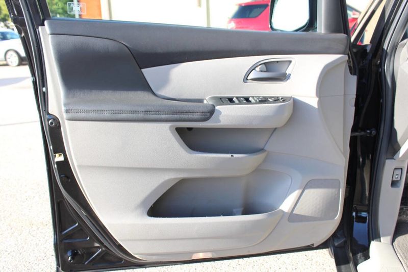 2011 Honda Odyssey 5dr EX-L - 22912356 - 8
