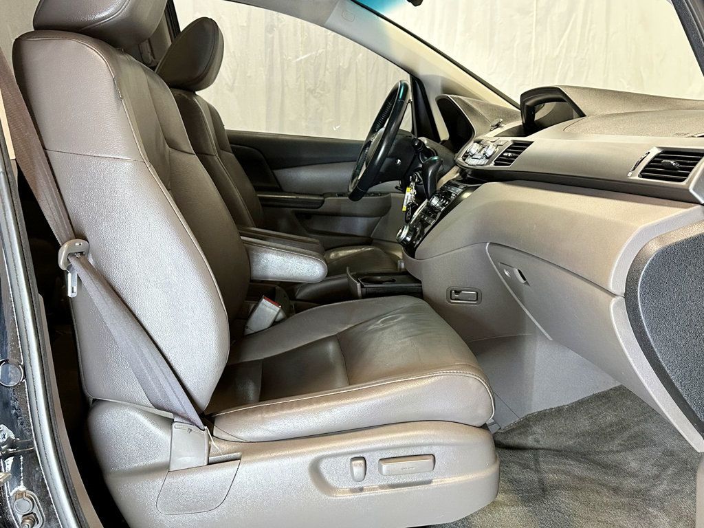 2011 Honda Odyssey 5dr EX-L - 23093882 - 18