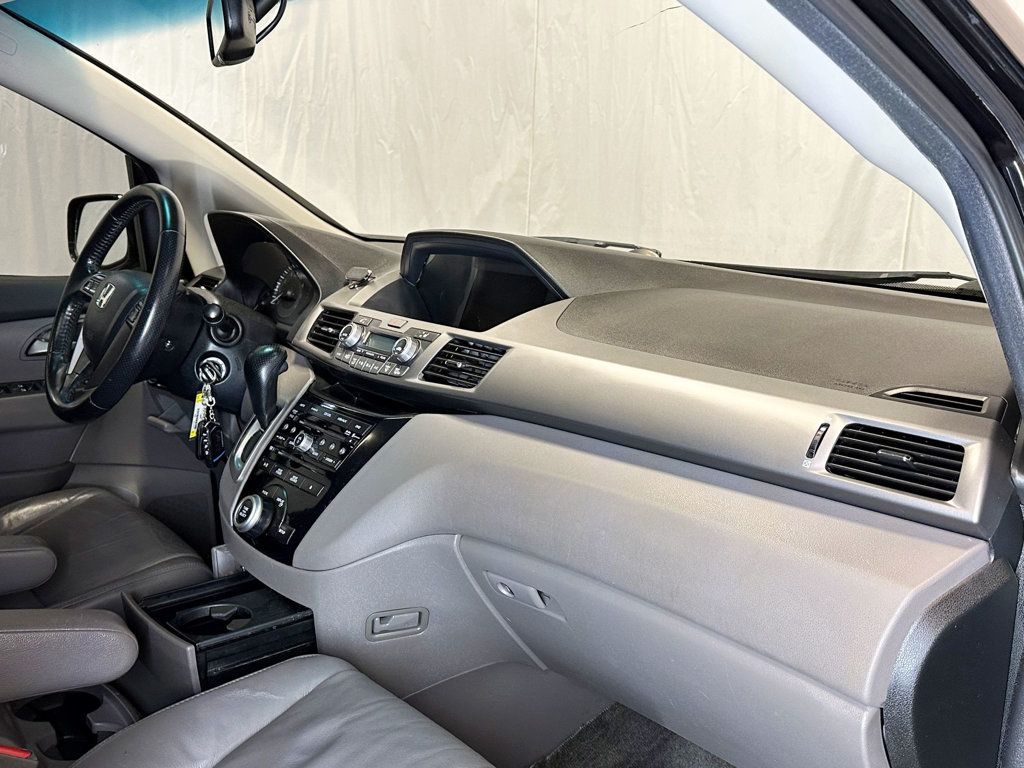 2011 Honda Odyssey 5dr EX-L - 23093882 - 22