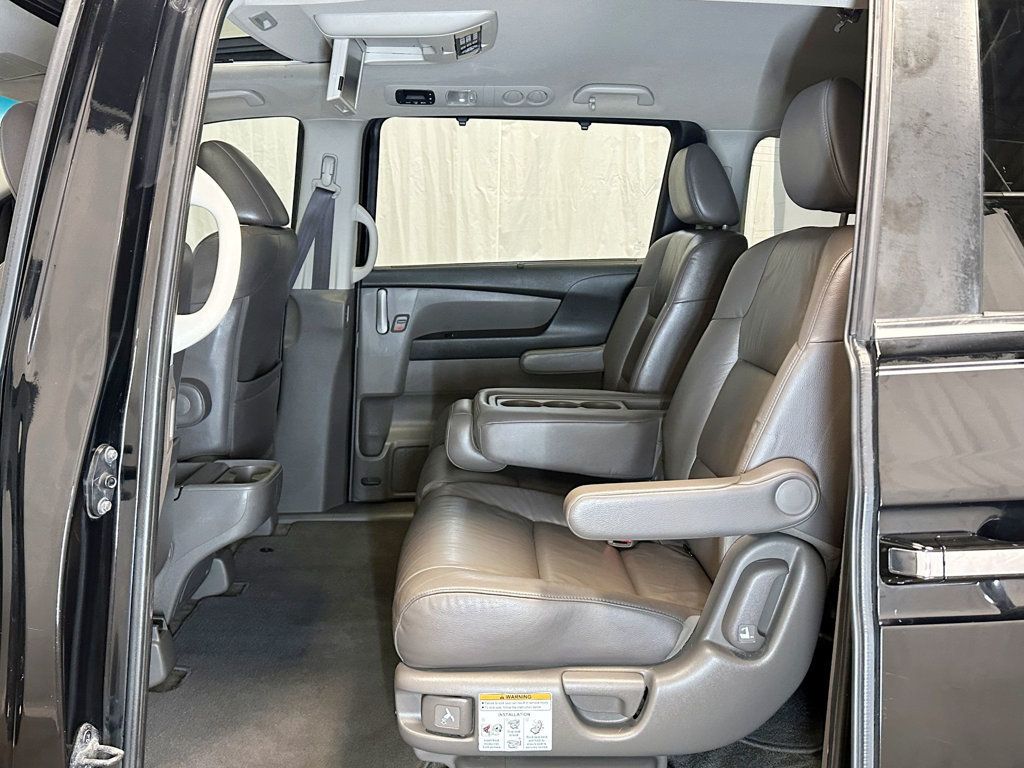 2011 Honda Odyssey 5dr EX-L - 23093882 - 33