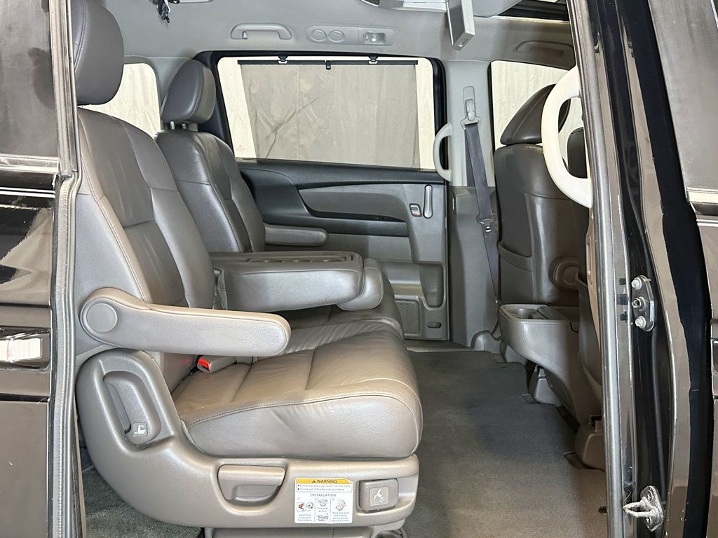 2011 Honda Odyssey 5dr EX-L - 23093882 - 34