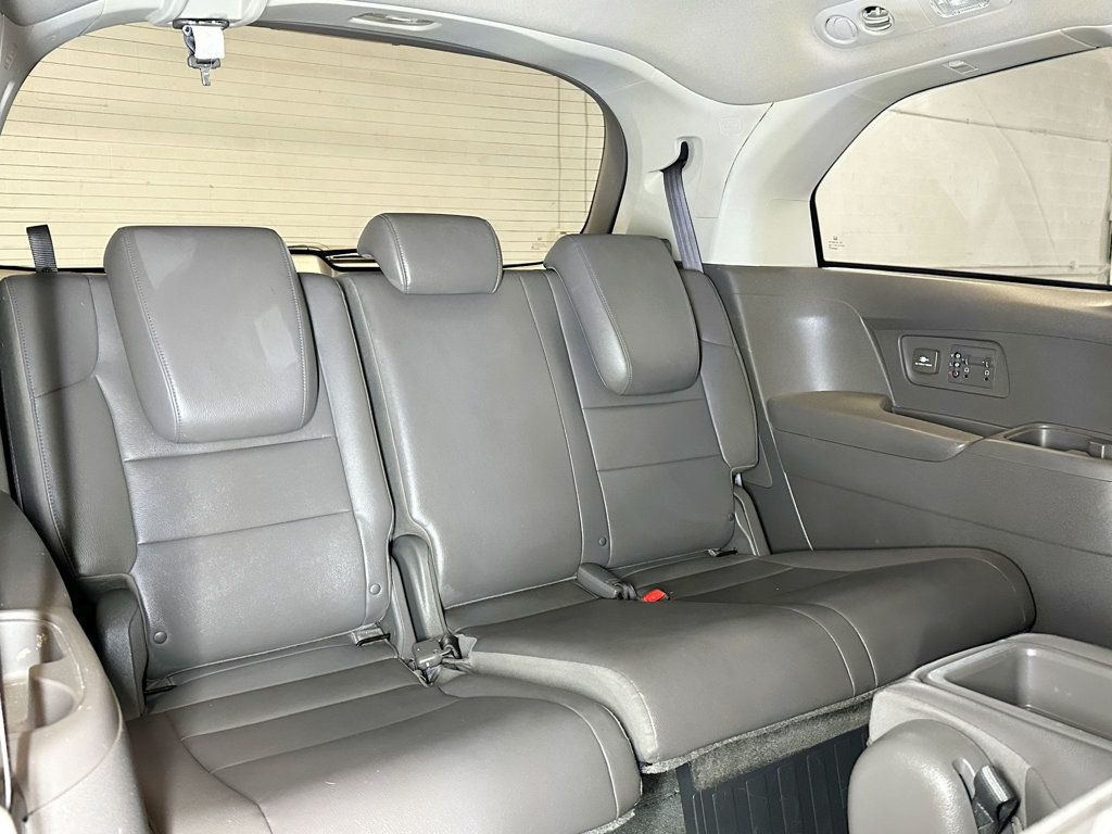 2011 Honda Odyssey 5dr EX-L - 23093882 - 40