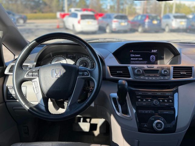 2011 Honda Odyssey 5dr EX-L w/Navi - 22982295 - 8