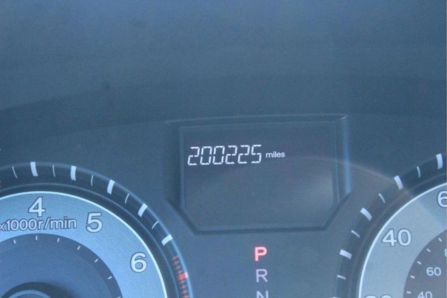 2011 Honda Odyssey 5dr LX - 23018123 - 7