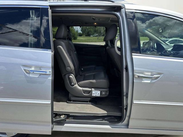 2011 Honda Odyssey 5dr Touring Elite - 23041912 - 17