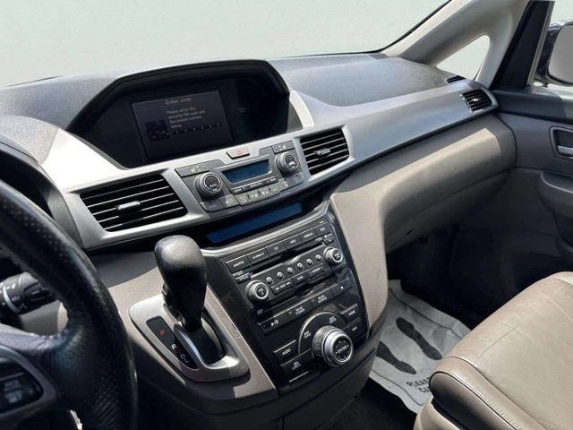 2011 Honda Odyssey 5dr Touring Elite - 23041912 - 29