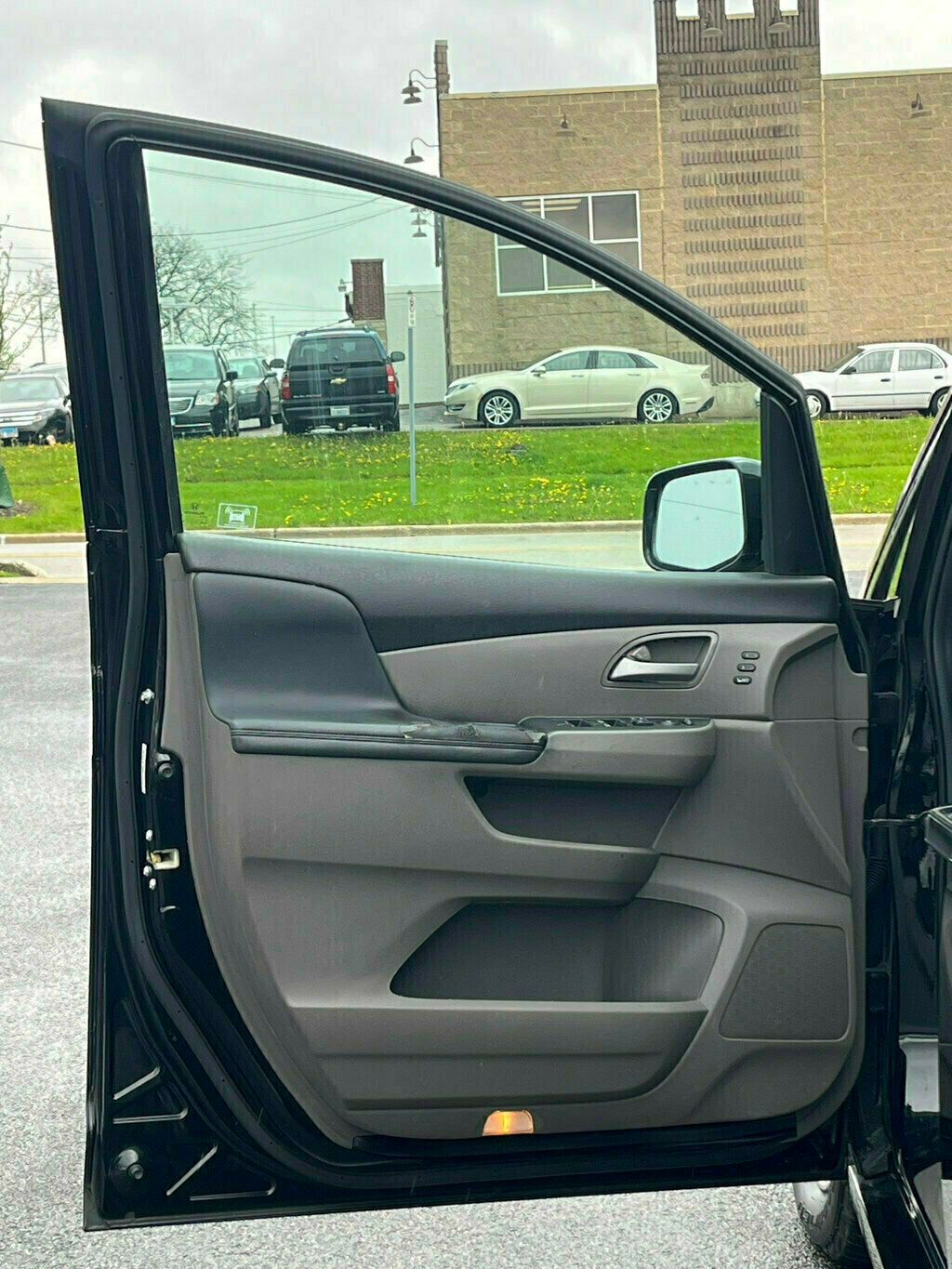 2011 Honda Odyssey Touring - 22801595 - 24