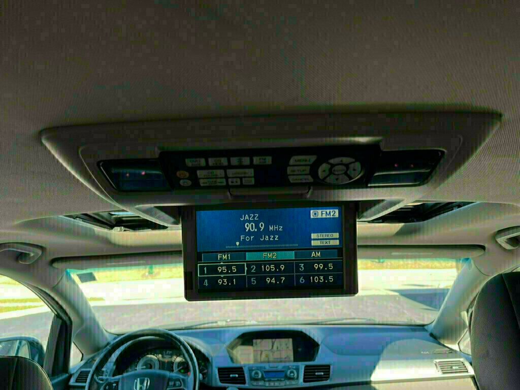 2011 Honda Odyssey Touring - 22801595 - 5