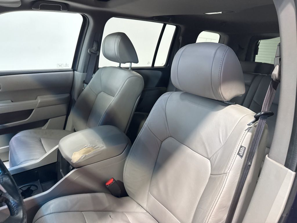 2011 Honda Pilot 4WD 4dr EX-L - 23012171 - 22