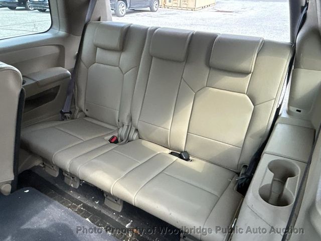 2011 Honda Pilot 4WD 4dr Touring w/RES & Navi - 23060133 - 10