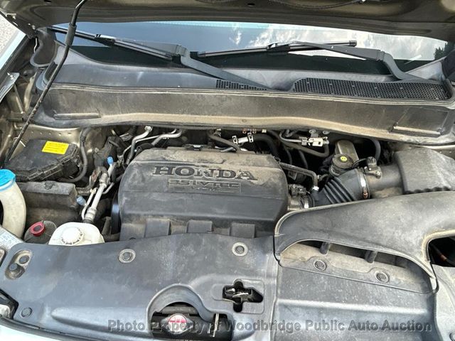 2011 Honda Pilot 4WD 4dr Touring w/RES & Navi - 23060133 - 17