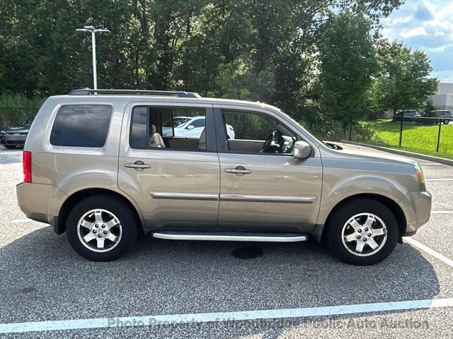 2011 Honda Pilot 4WD 4dr Touring w/RES & Navi - 23060133 - 1