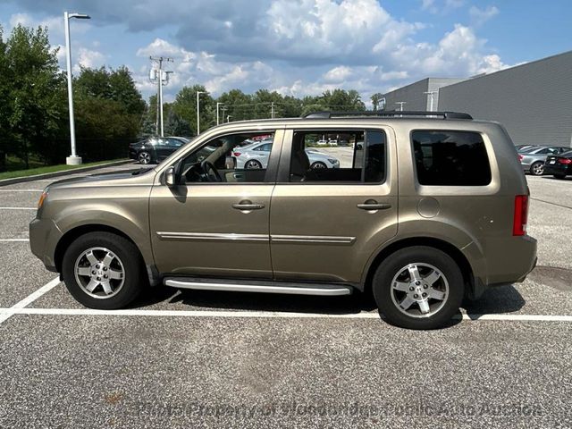 2011 Honda Pilot 4WD 4dr Touring w/RES & Navi - 23060133 - 3