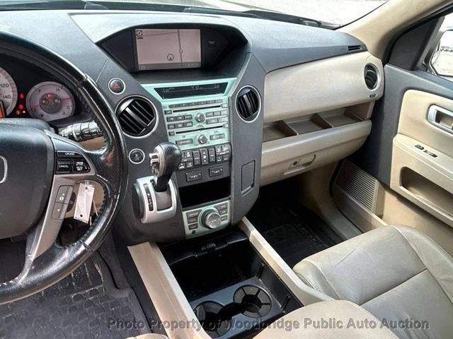 2011 Honda Pilot 4WD 4dr Touring w/RES & Navi - 23060133 - 6